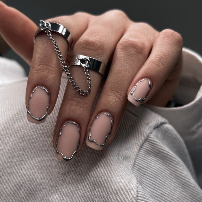 các mẫu nail đẹp cho con trai