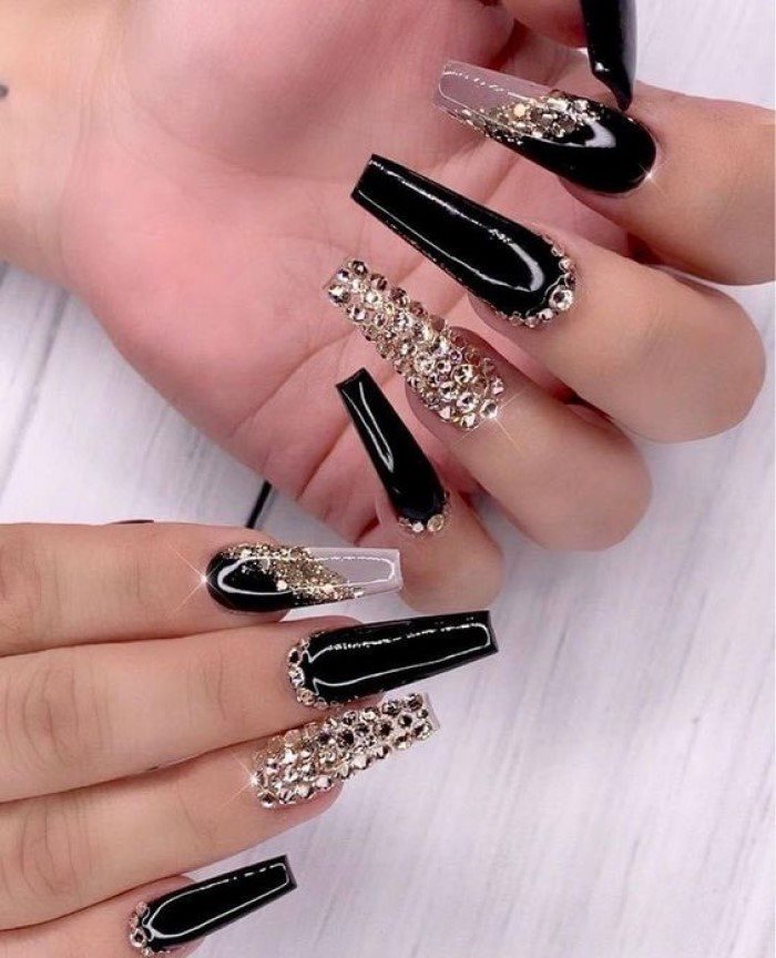nails đen
