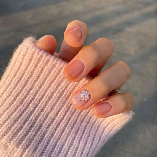 mẫu nail hồng thạch