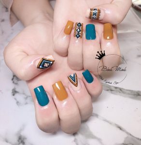 Tư vấn mẫu nail thổ cẩm đơn giản, lạ mắt nên thử