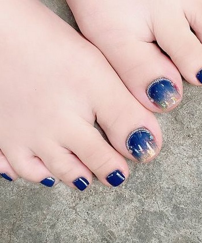 nails chân ẩn xà cừ đẹp đơn giản