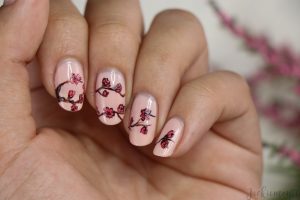 Nail cherry: Sự tươi mới và ngọt ngào cho bộ sưu tập móng của bạn