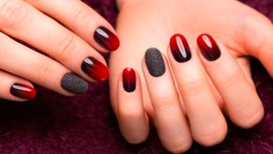 Top 60+ nail đỏ đen đẹp, đơn giản mà sang chảnh