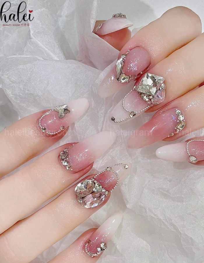 Nail Hoàn Kiếm