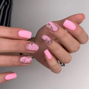 Nail trứng cút: Sự độc đáo và lạ mắt trên đầu móng