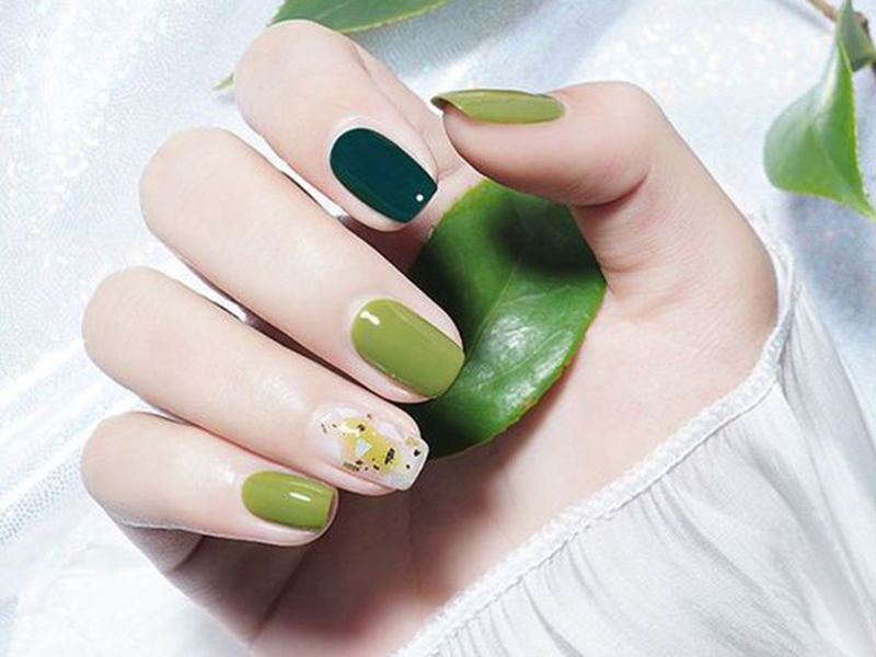 Nail xanh cổ vịt: Những mẫu nail cổ điển và sang trọng