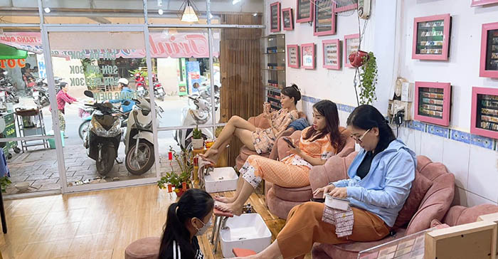 salon làm nail quận 4