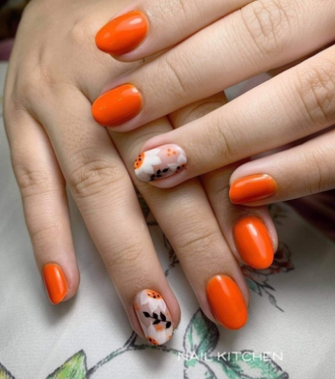 Salon Nail Hoàn Kiếm