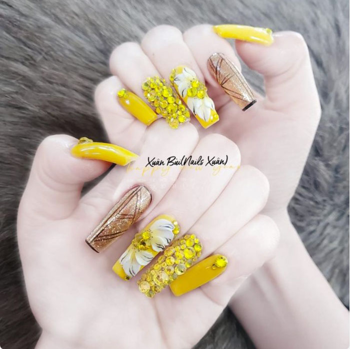 tiệm nail quận 8