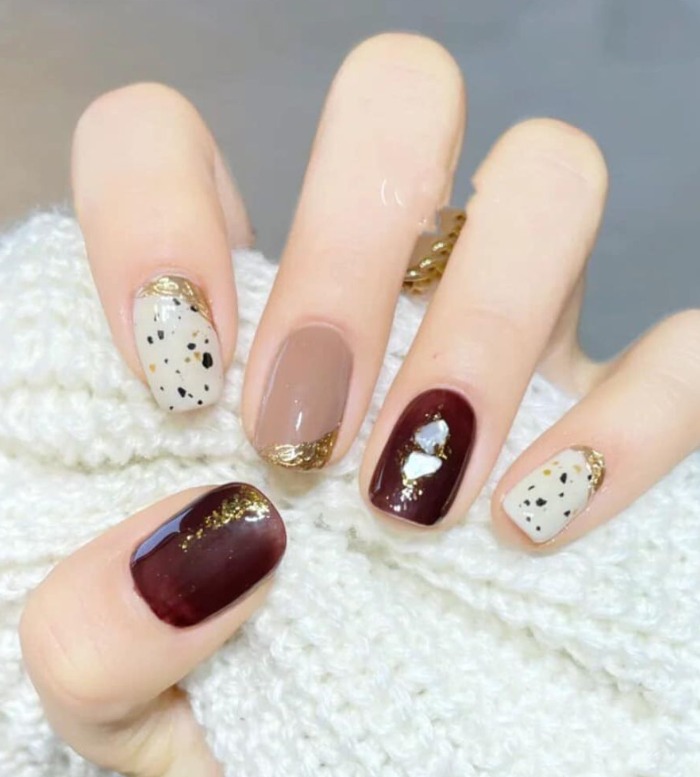 Tiệm nail tân Phú