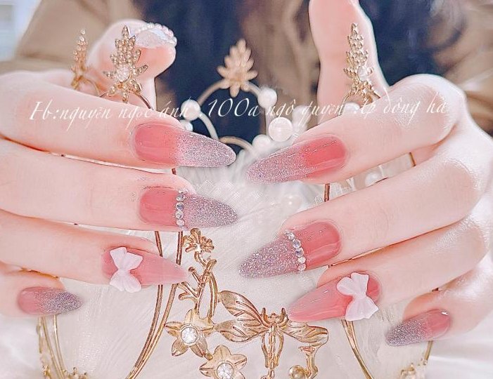 Làm Nail Quảng Trị