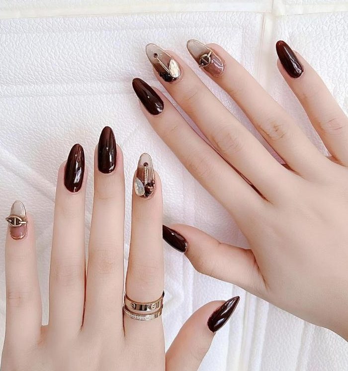 Tiệm Nail Quảng Trị