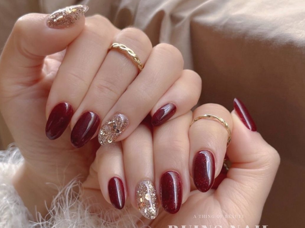 Mẫu nail đỏ