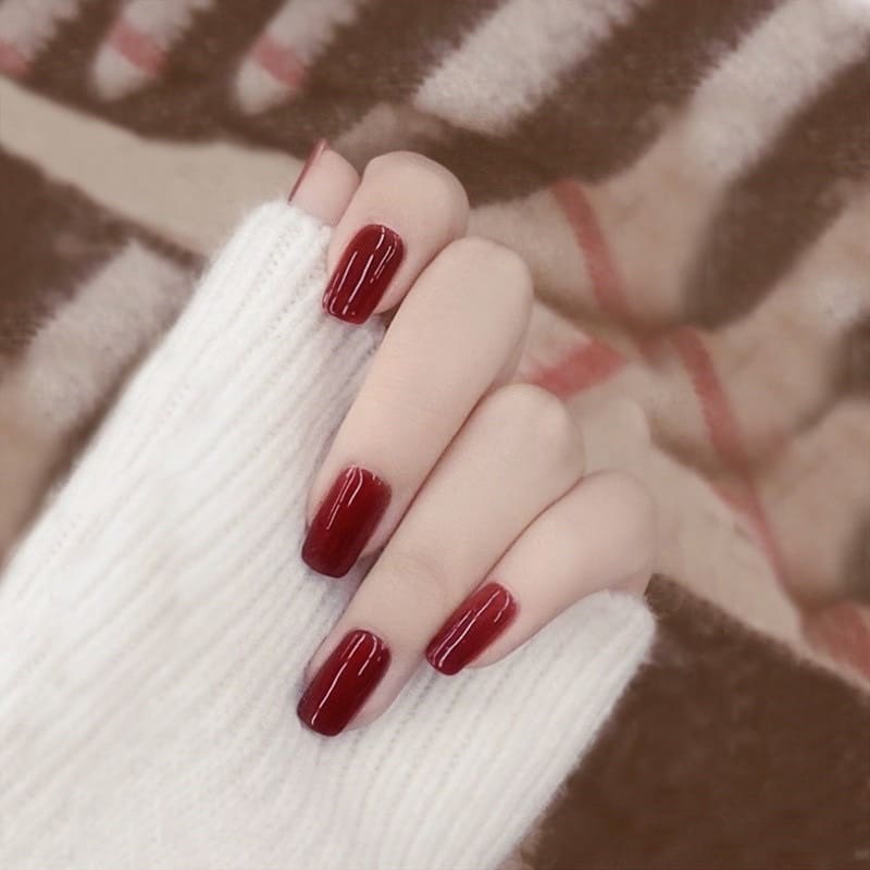 Mẫu nail đỏ đơn sắc