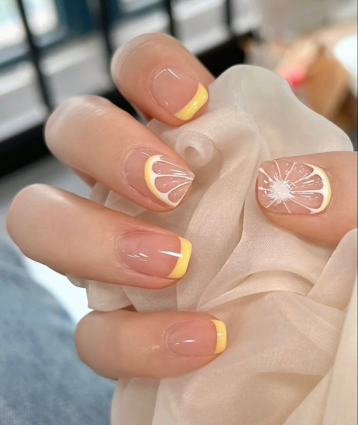 Nail cam chanh ngọt ngào tươi mát