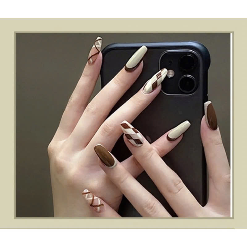 Mẫu nail hình khối