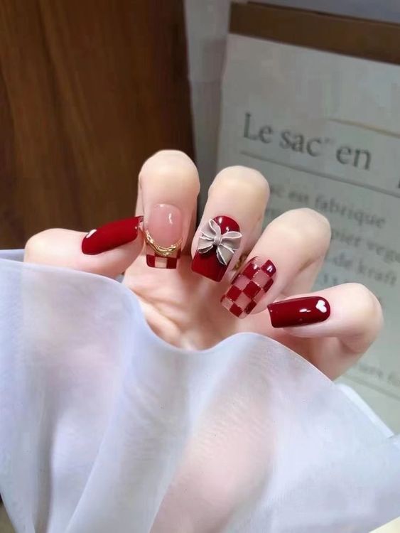 Nail nơ họa tiết