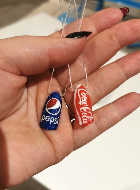 Mẫu móng coca và pepsi