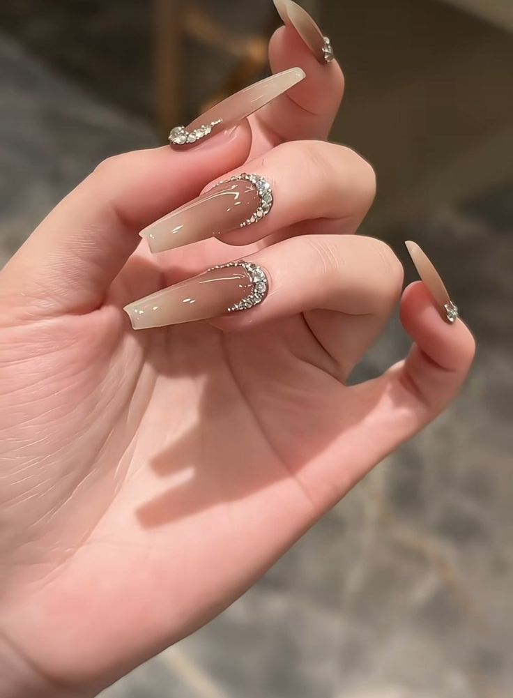 Nail nâu tây ombre